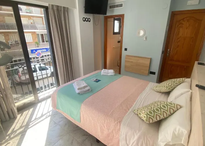 101 I Posada Del Mar I Encantador Hostel En La Playa De Gandia
